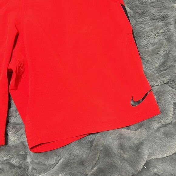 Nike Swim Trunks - Picture 7 of 10